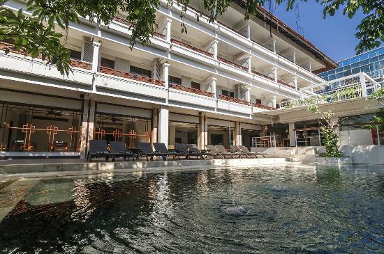MAHARANI BEACH HOTEL 3*