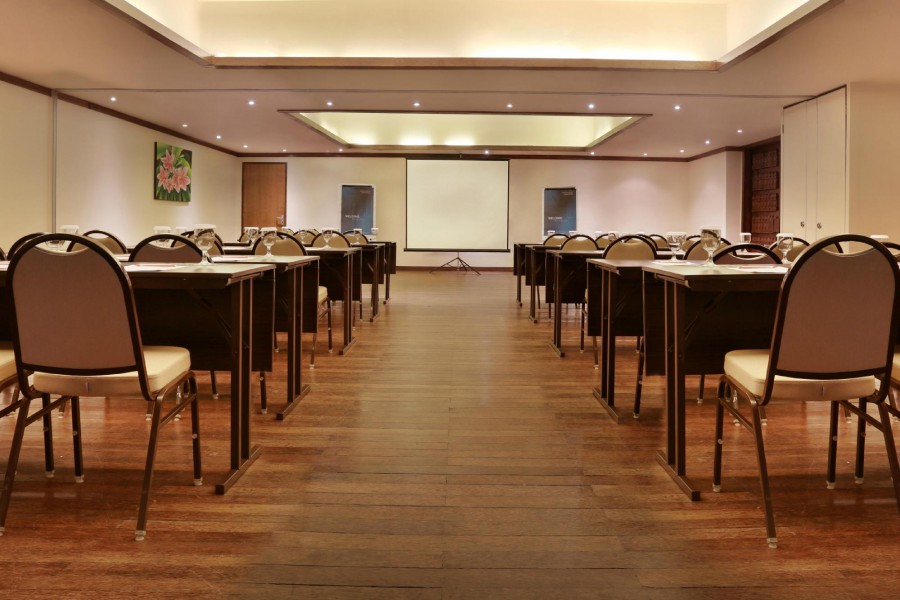NOVOTEL LOMBOK 4*