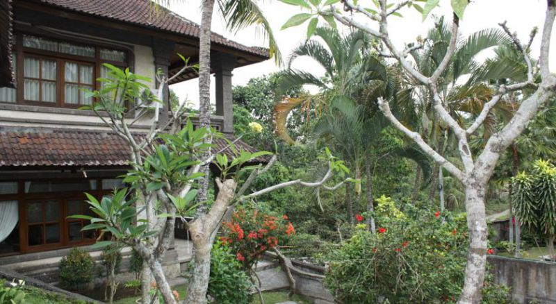 PANDE PERMAI BUNGALOWS 3*