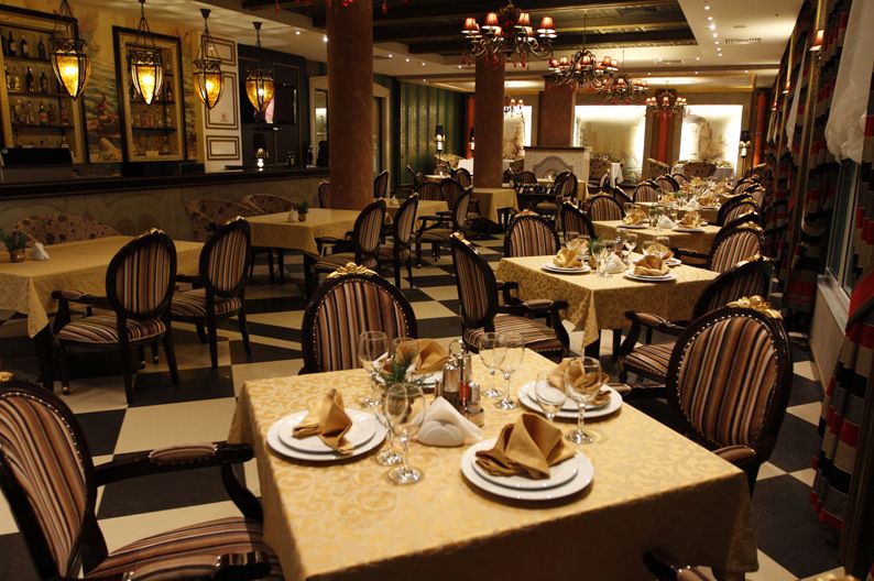 BEL CONTI 3*