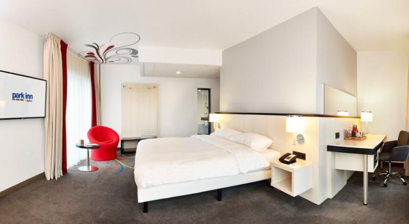 PARK INN BY RADISSON BRUSSELS MIDI 3*