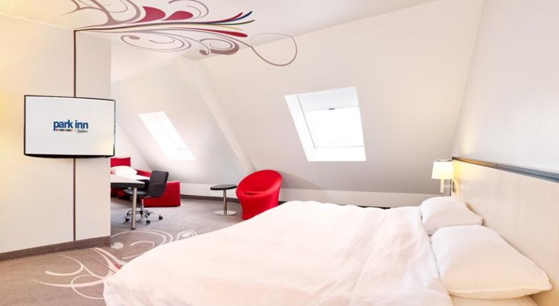 PARK INN BY RADISSON BRUSSELS MIDI 3*
