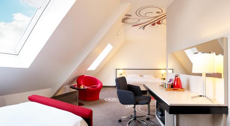 PARK INN BY RADISSON BRUSSELS MIDI 3*