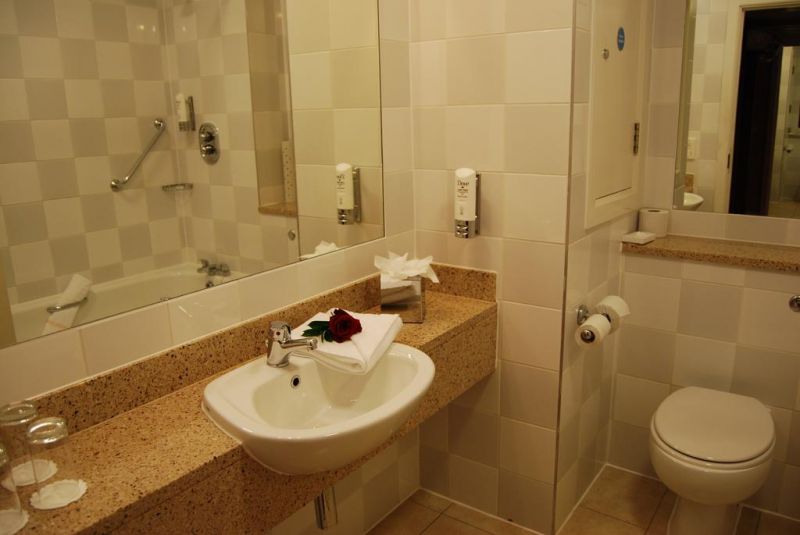 MALDRON HOTEL PARNELL SQUARE 3*