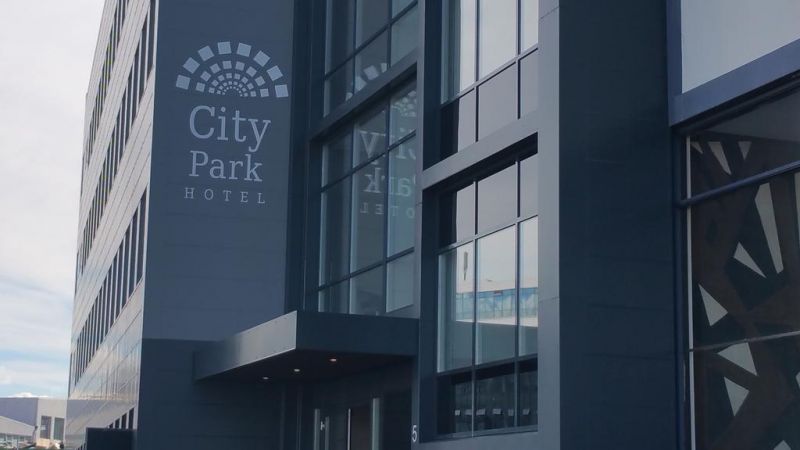 CITY PARK 3*