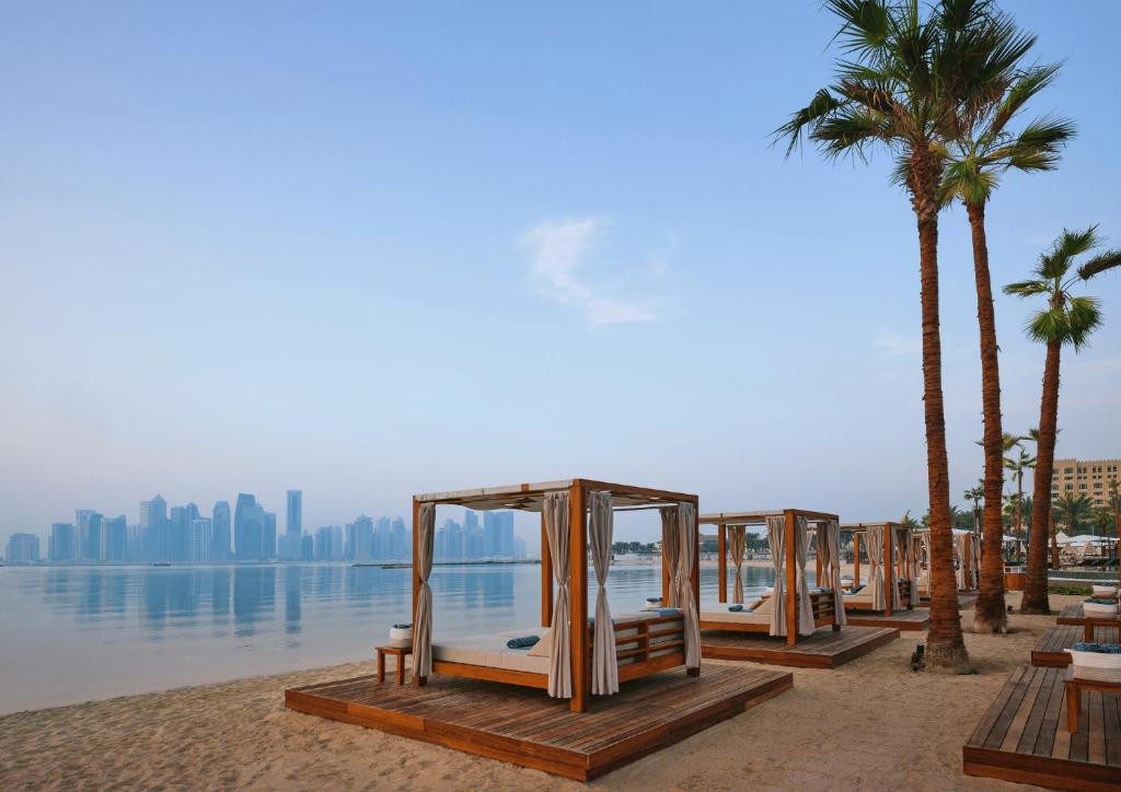 INTERCONTINENTAL DOHA BEACH & SPA 5*
