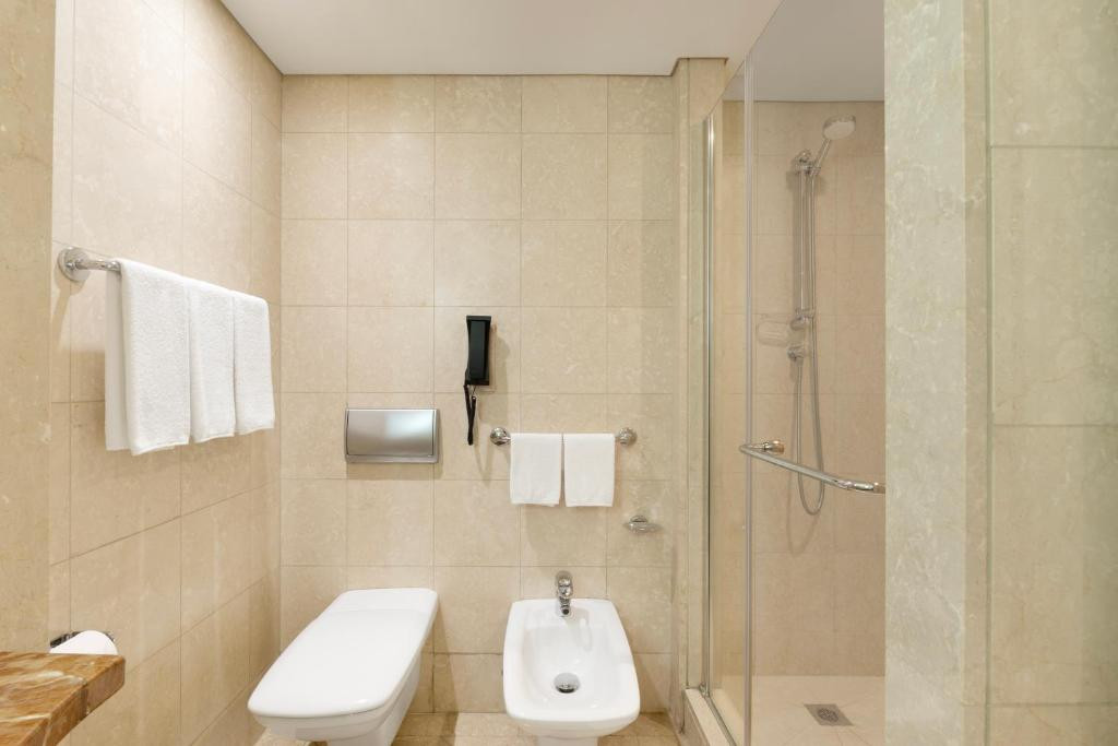 INTERCONTINENTAL DOHA BEACH & SPA 5*