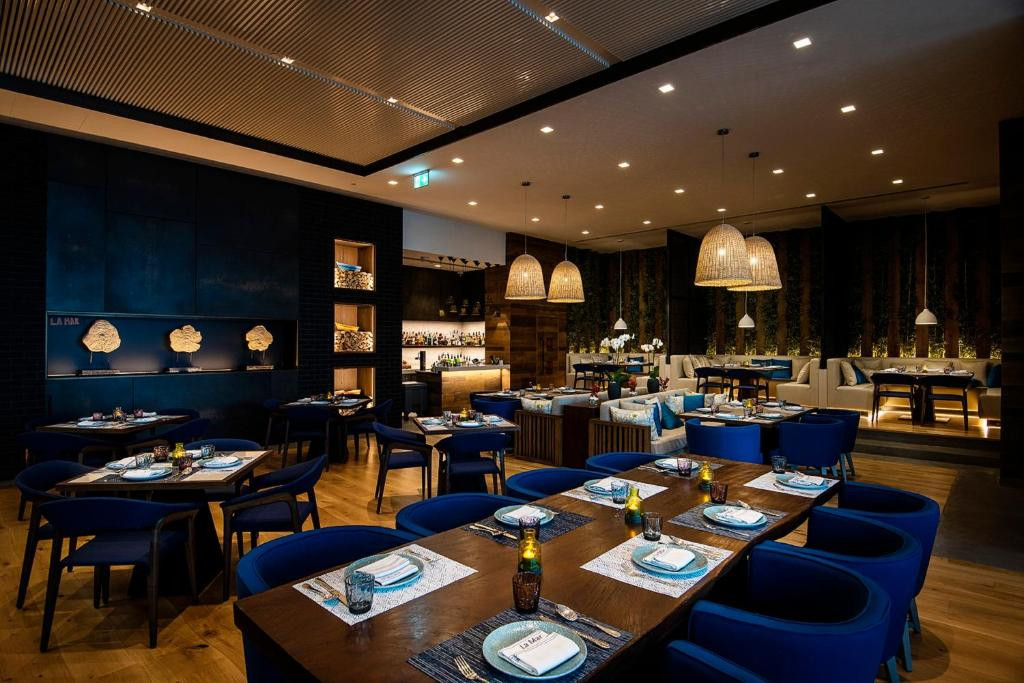 INTERCONTINENTAL DOHA BEACH & SPA 5*