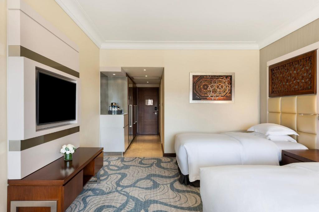 INTERCONTINENTAL DOHA BEACH & SPA 5*