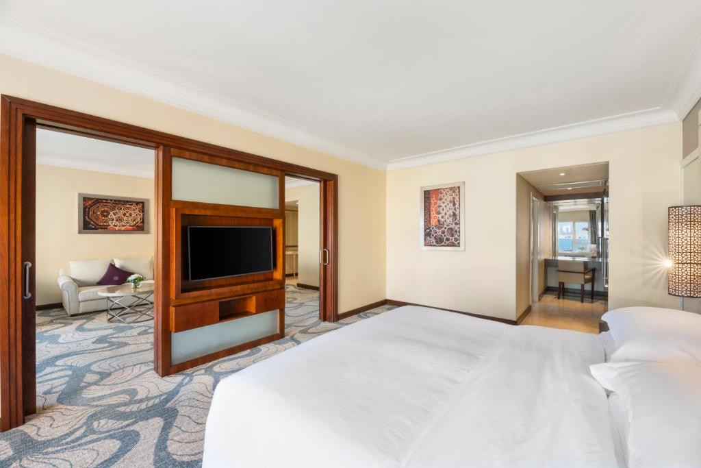 INTERCONTINENTAL DOHA BEACH & SPA 5*