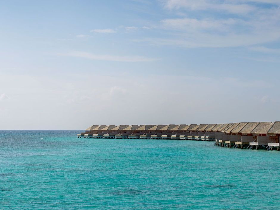 HURAWALHI ISLAND RESORT 5*