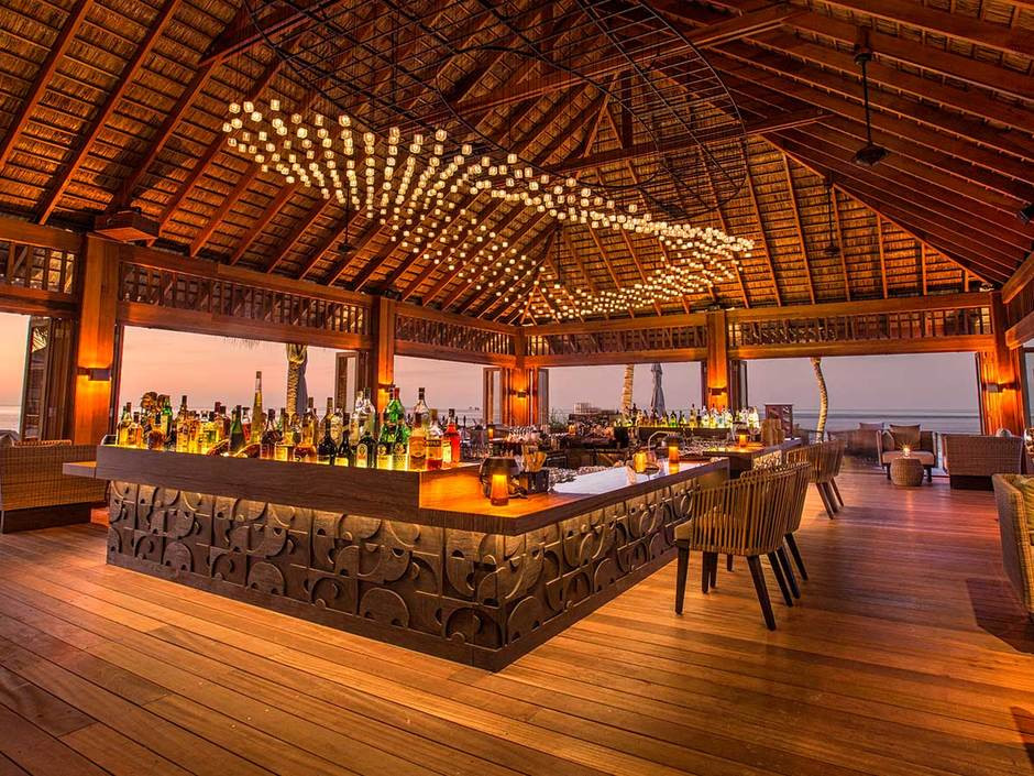 HURAWALHI ISLAND RESORT 5*