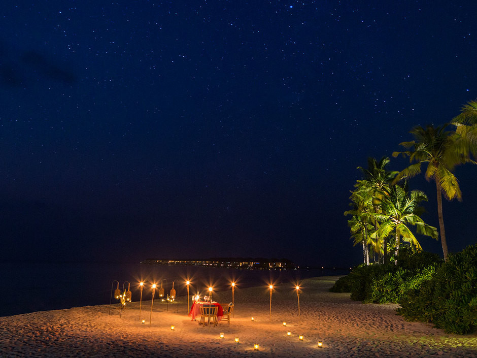 HURAWALHI ISLAND RESORT 5*