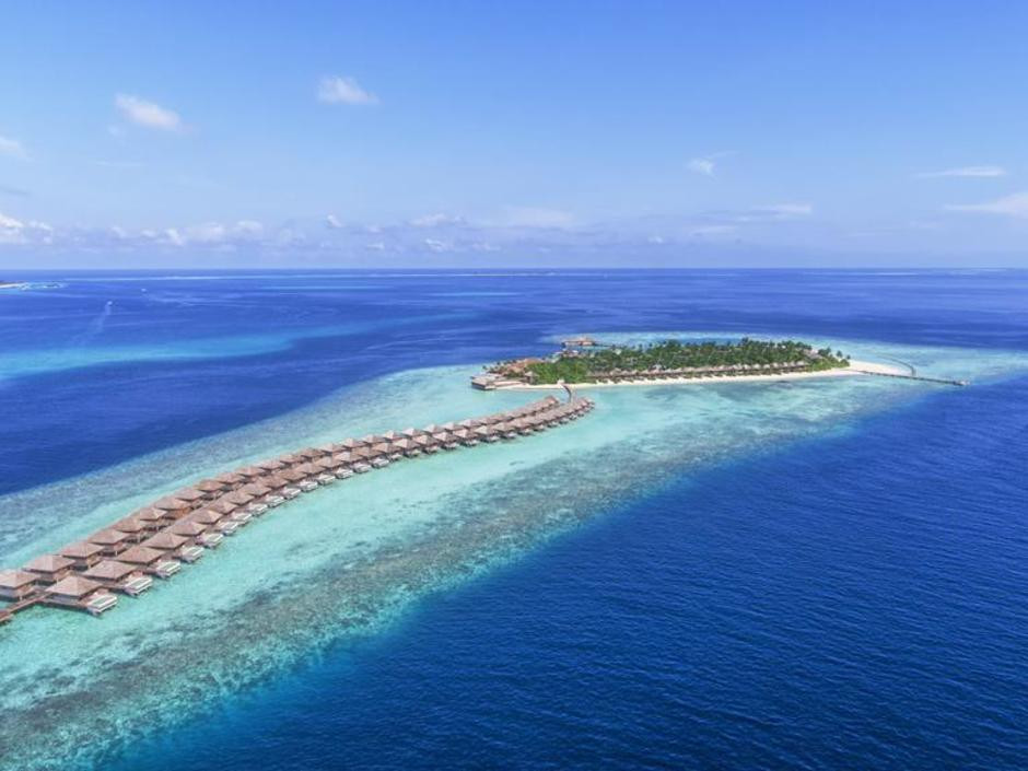 HURAWALHI ISLAND RESORT 5*