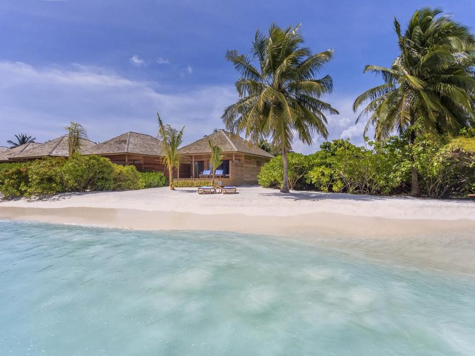 HURAWALHI ISLAND RESORT 5*