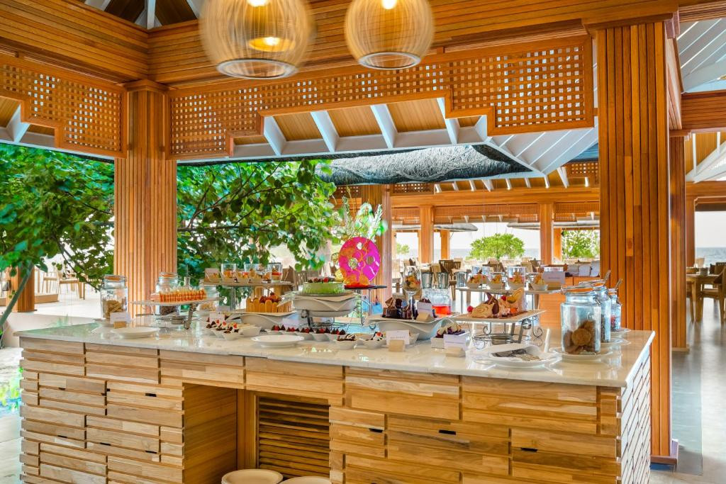 KUDAFUSHI RESORT & SPA 5*