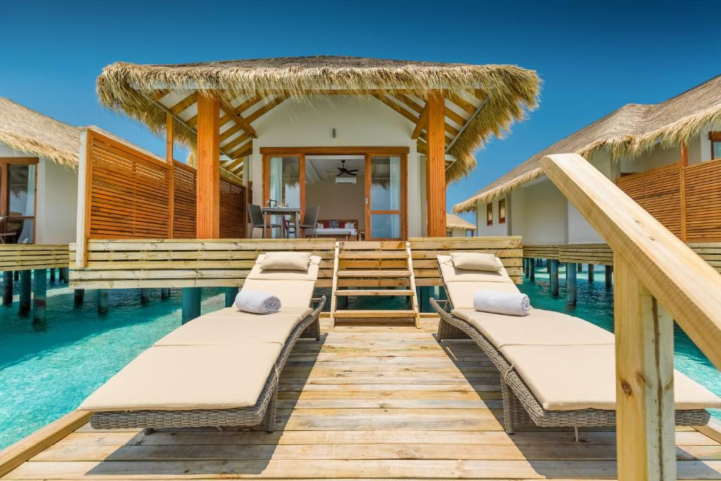 KUDAFUSHI RESORT & SPA 5*