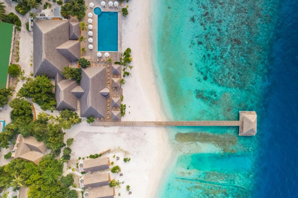 KUDAFUSHI RESORT & SPA 5*