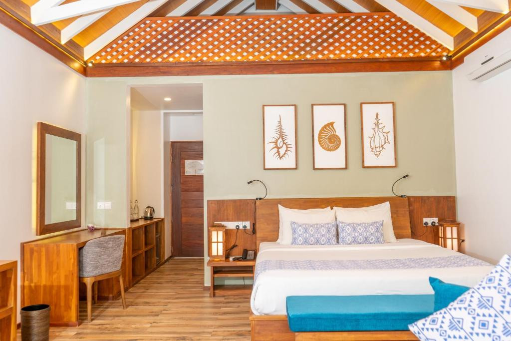 KUDAFUSHI RESORT & SPA 5*