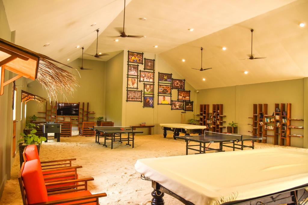 REETHI FARU RESORT 4*