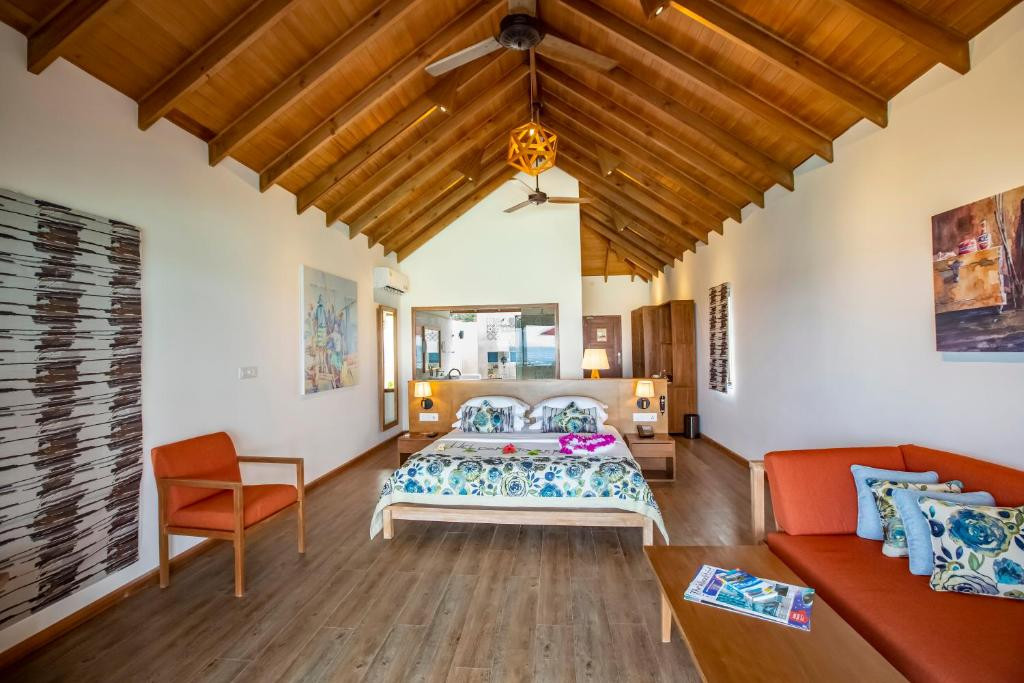 REETHI FARU RESORT 4*