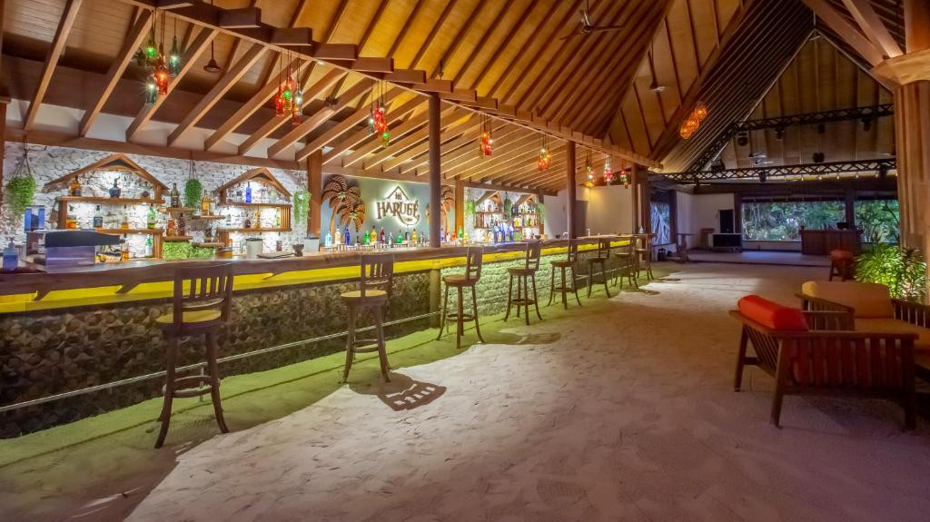 REETHI FARU RESORT 4*