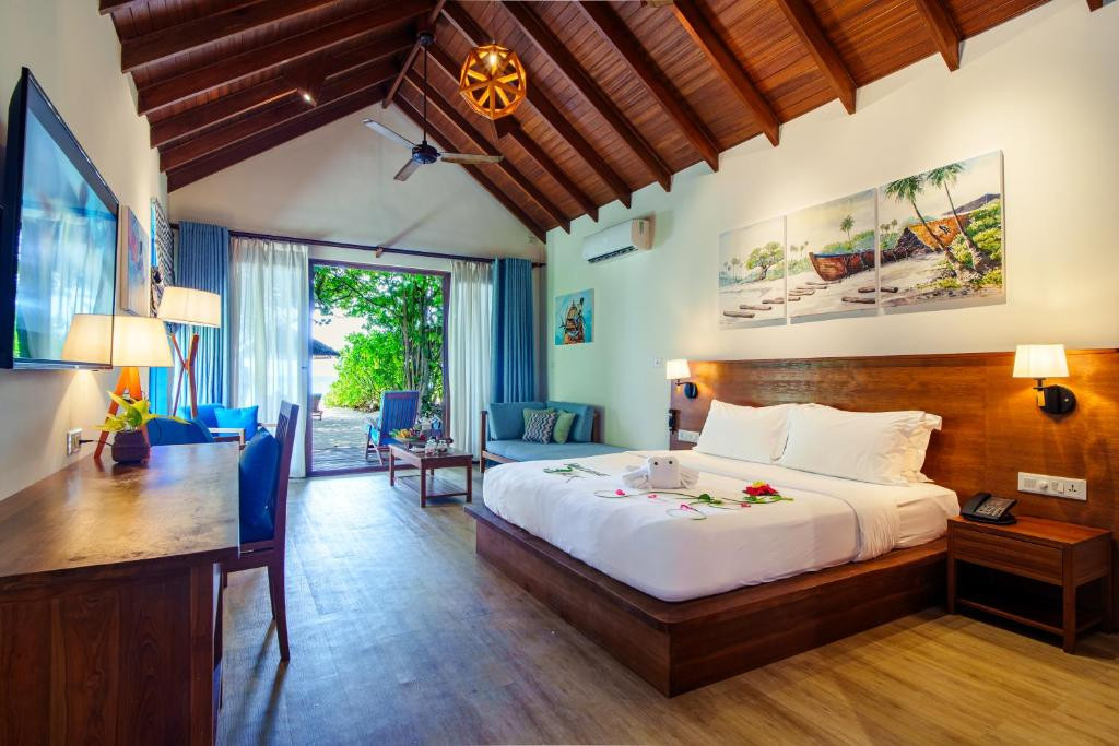 REETHI FARU RESORT 4*