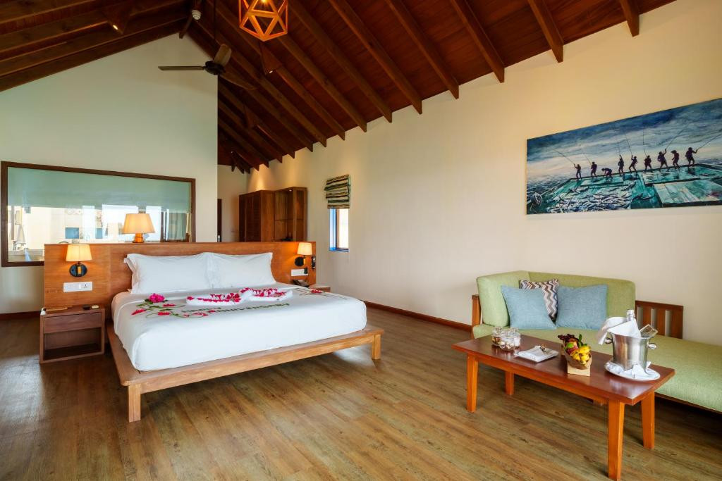 REETHI FARU RESORT 4*
