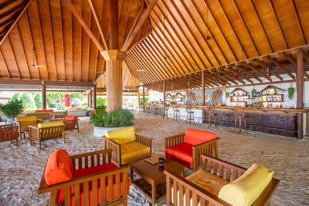 REETHI FARU RESORT 4*