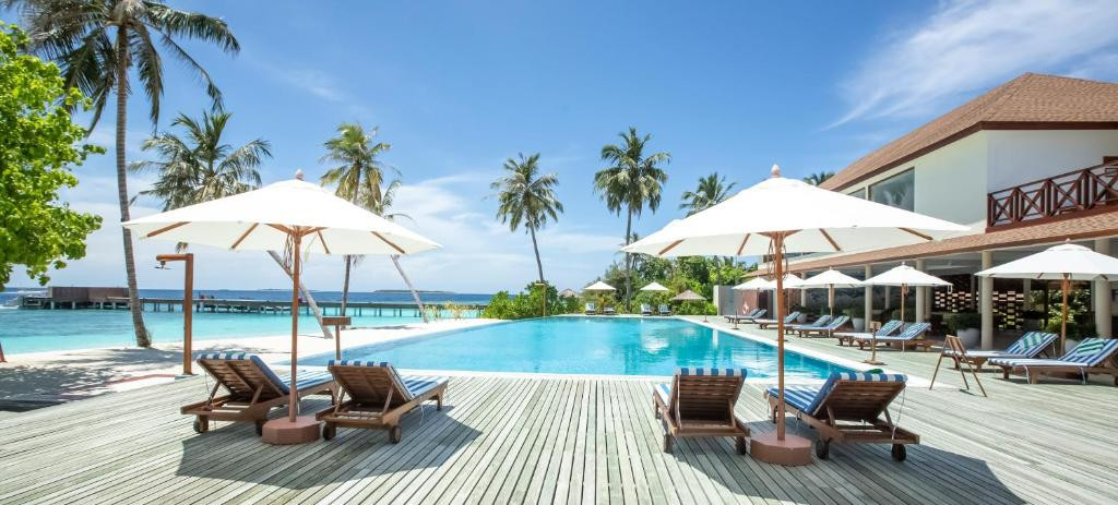 REETHI FARU RESORT 4*