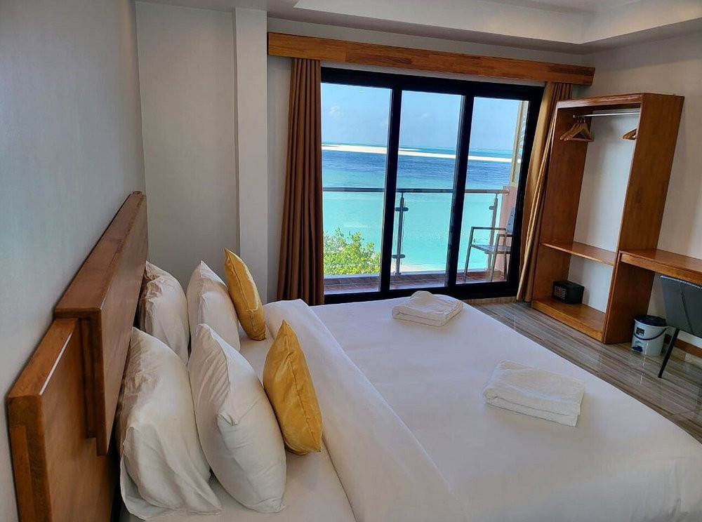 AIMI BEACH GULHI 3*
