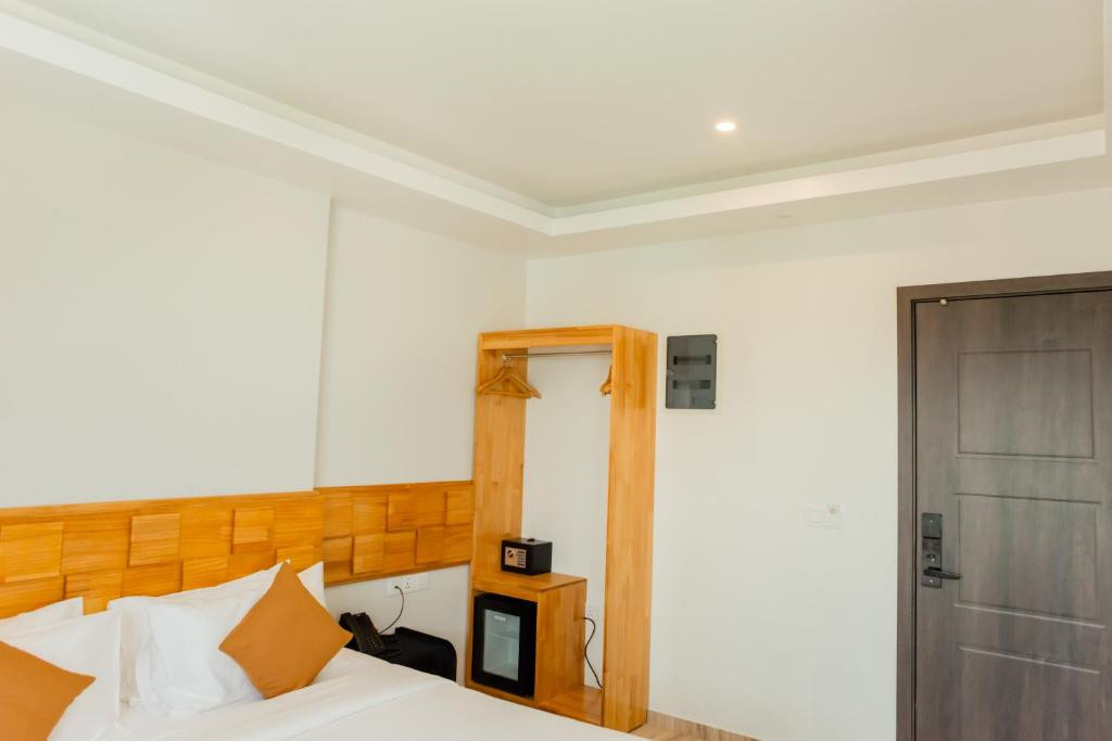 AIMI BEACH HOTEL GUEST HOUSE 0*