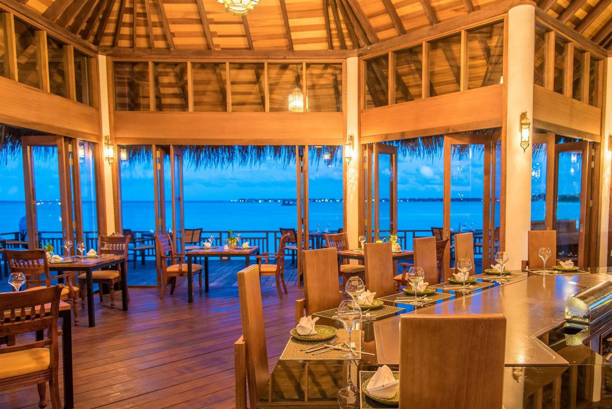 HIDEAWAY BEACH RESORT & SPA (EX. THE ISLAND HIDEAWAY AT DHONAKULHI MALDIVES) 5*