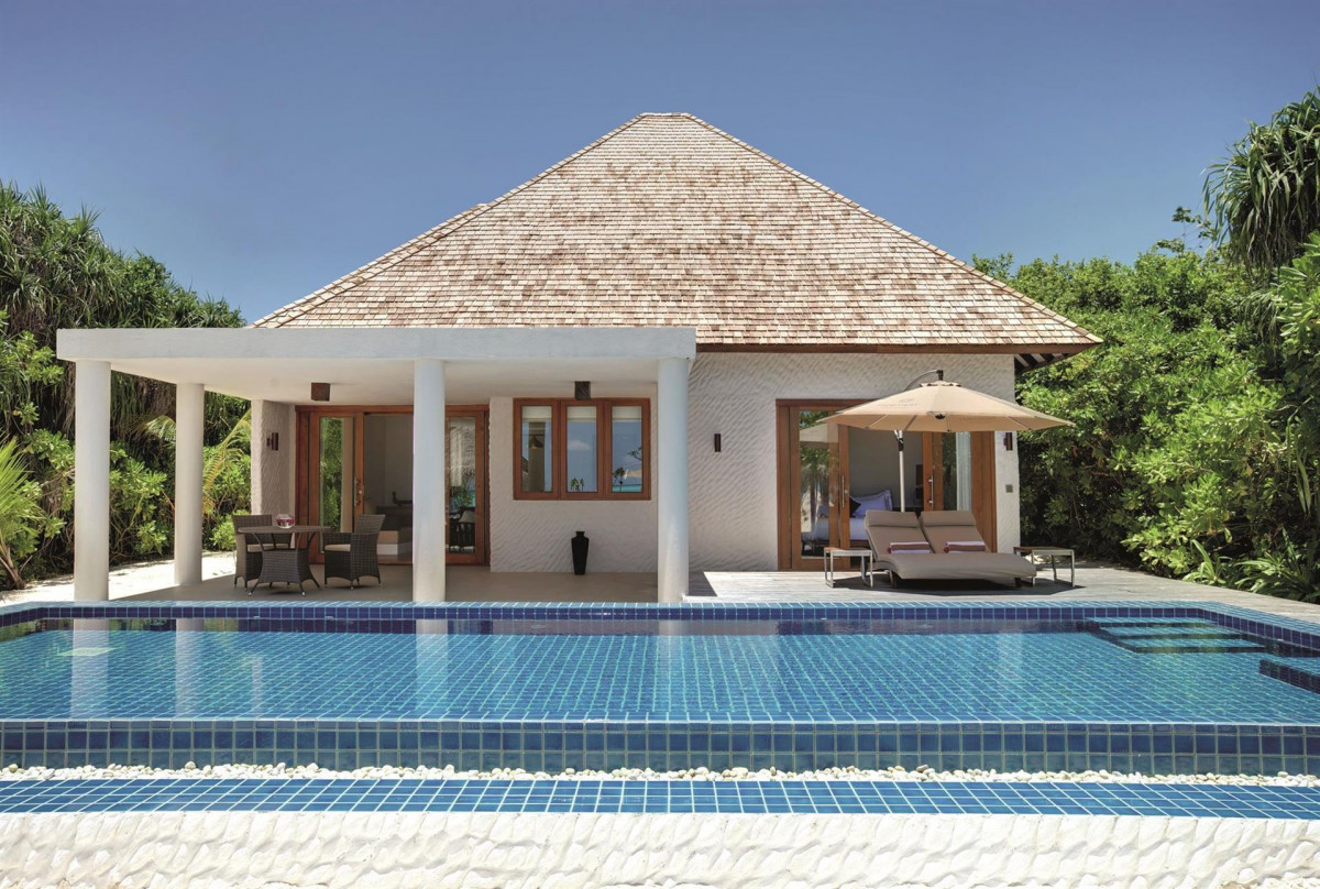 HIDEAWAY BEACH RESORT & SPA (EX. THE ISLAND HIDEAWAY AT DHONAKULHI MALDIVES) 5*