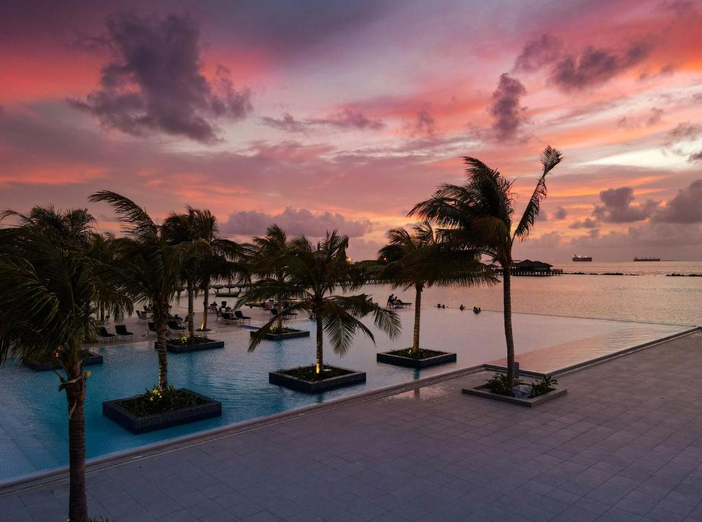 VILLA NAUTICA (EX. PARADISE ISLAND RESORT & SPA) 5*