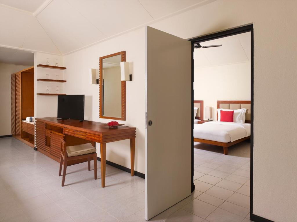 VILLA NAUTICA (EX. PARADISE ISLAND RESORT & SPA) 5*