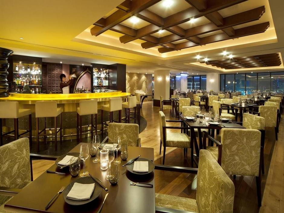 PARK REGIS KRIS KIN HOTEL 4*