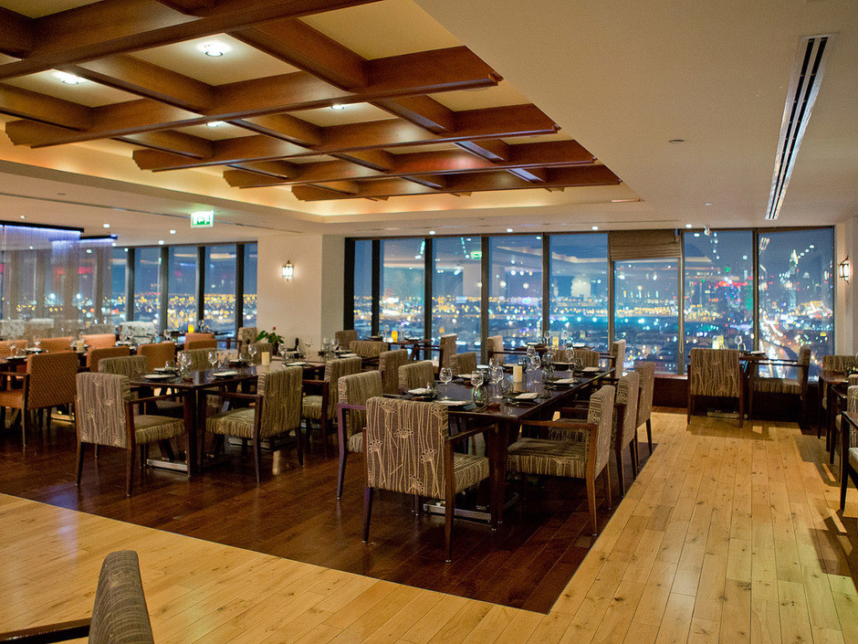 PARK REGIS KRIS KIN HOTEL 4*