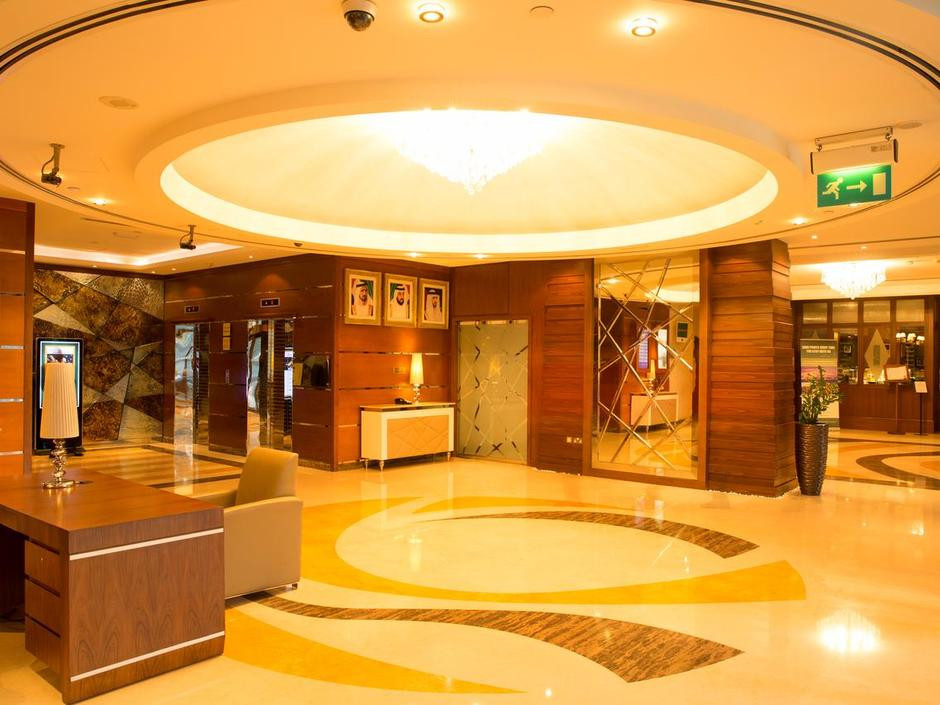 PARK REGIS KRIS KIN HOTEL 4*