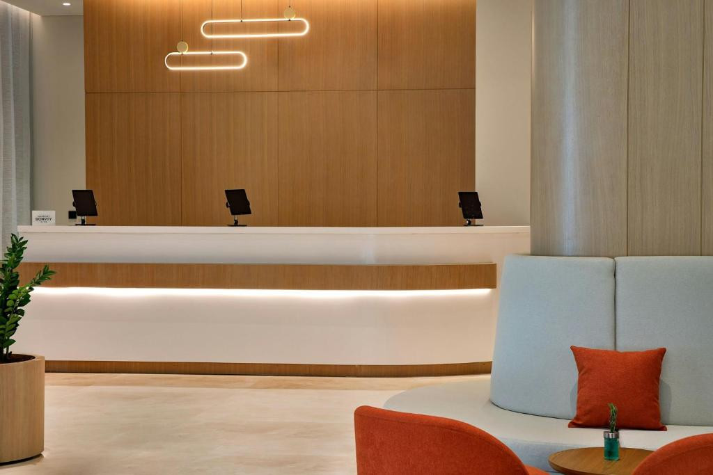 COURTYARD BY MARRIOTT WORLD TRADE CENTER ABU DHABI 4*