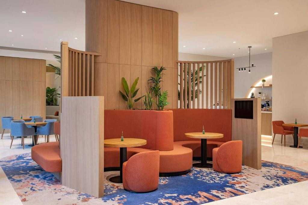COURTYARD BY MARRIOTT WORLD TRADE CENTER ABU DHABI 4*