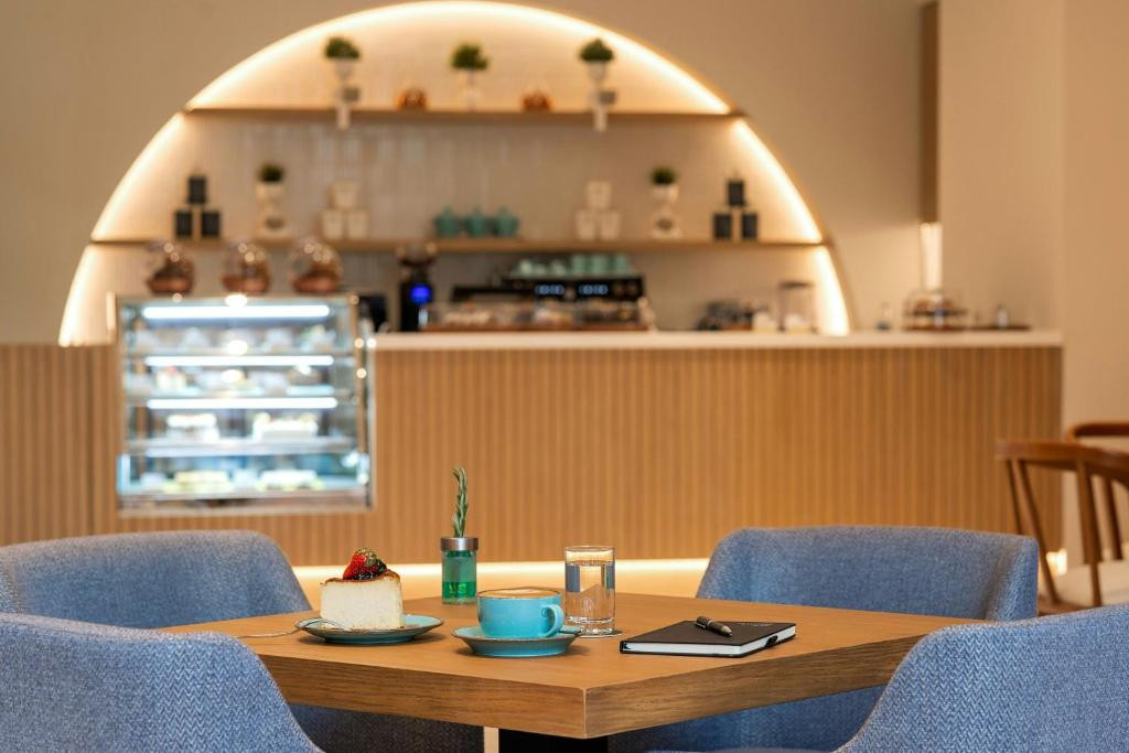 COURTYARD BY MARRIOTT WORLD TRADE CENTER ABU DHABI 4*