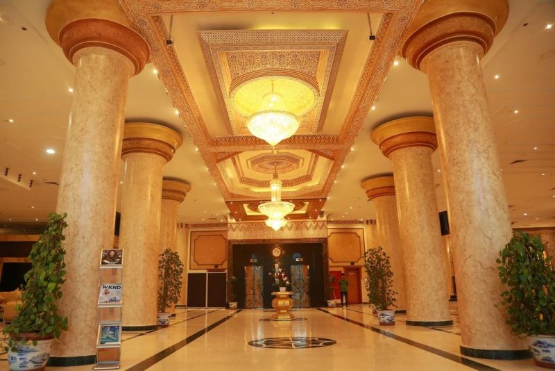 CROWN PALACE 4*