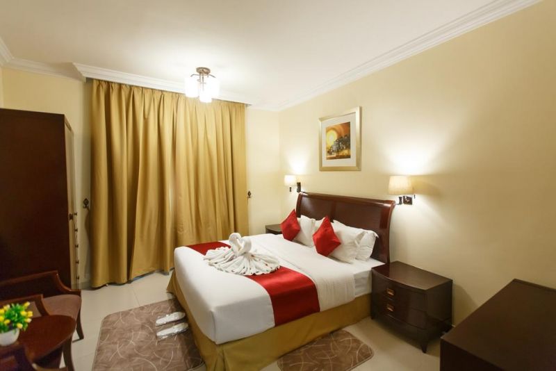 CROWN PALACE 4*