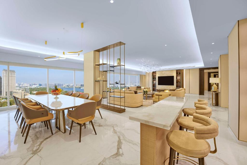 GRAND HYATT DUBAI 5*