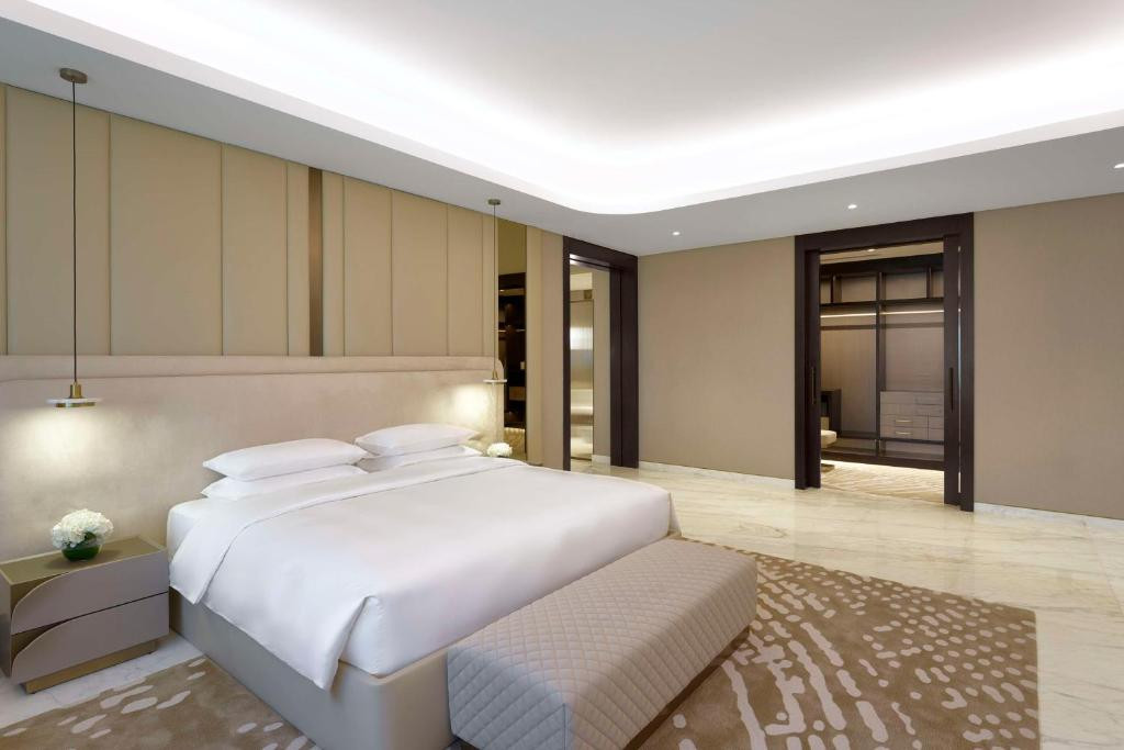 GRAND HYATT DUBAI 5*