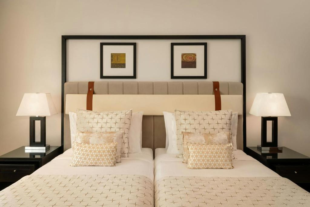 GROSVENOR HOUSE (EX. GROSVENOR HOUSE WEST MARINA BEACH) 5*