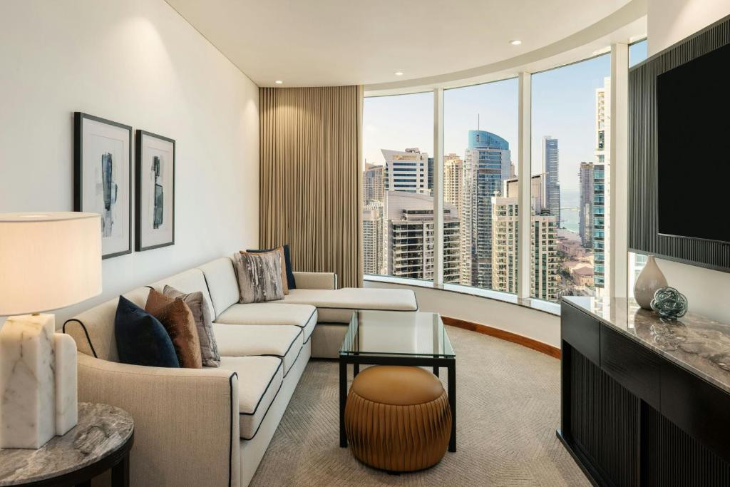 GROSVENOR HOUSE (EX. GROSVENOR HOUSE WEST MARINA BEACH) 5*