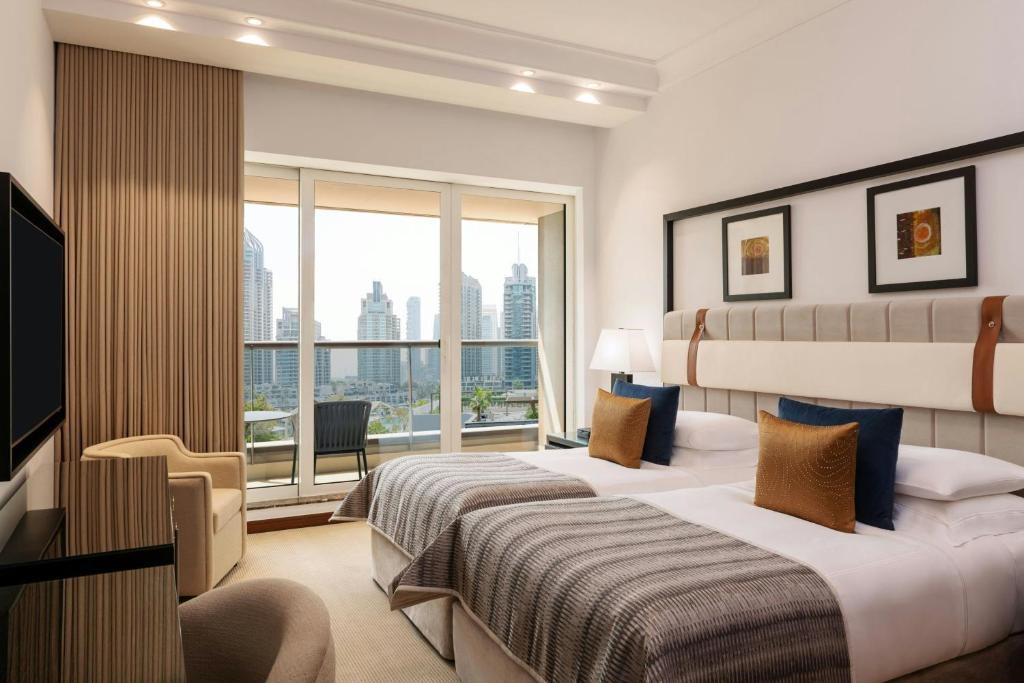 GROSVENOR HOUSE (EX. GROSVENOR HOUSE WEST MARINA BEACH) 5*