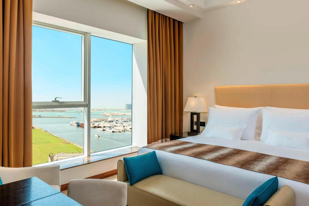 GROSVENOR HOUSE (EX. GROSVENOR HOUSE WEST MARINA BEACH) 5*